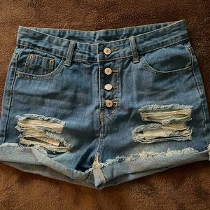 Button fly Jean shorts